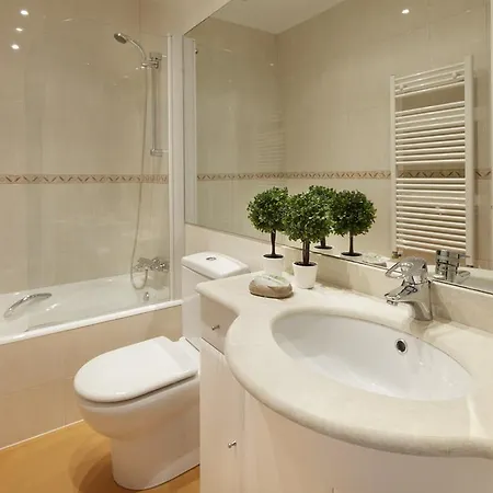 Appartement Easo Garden By Feelfree